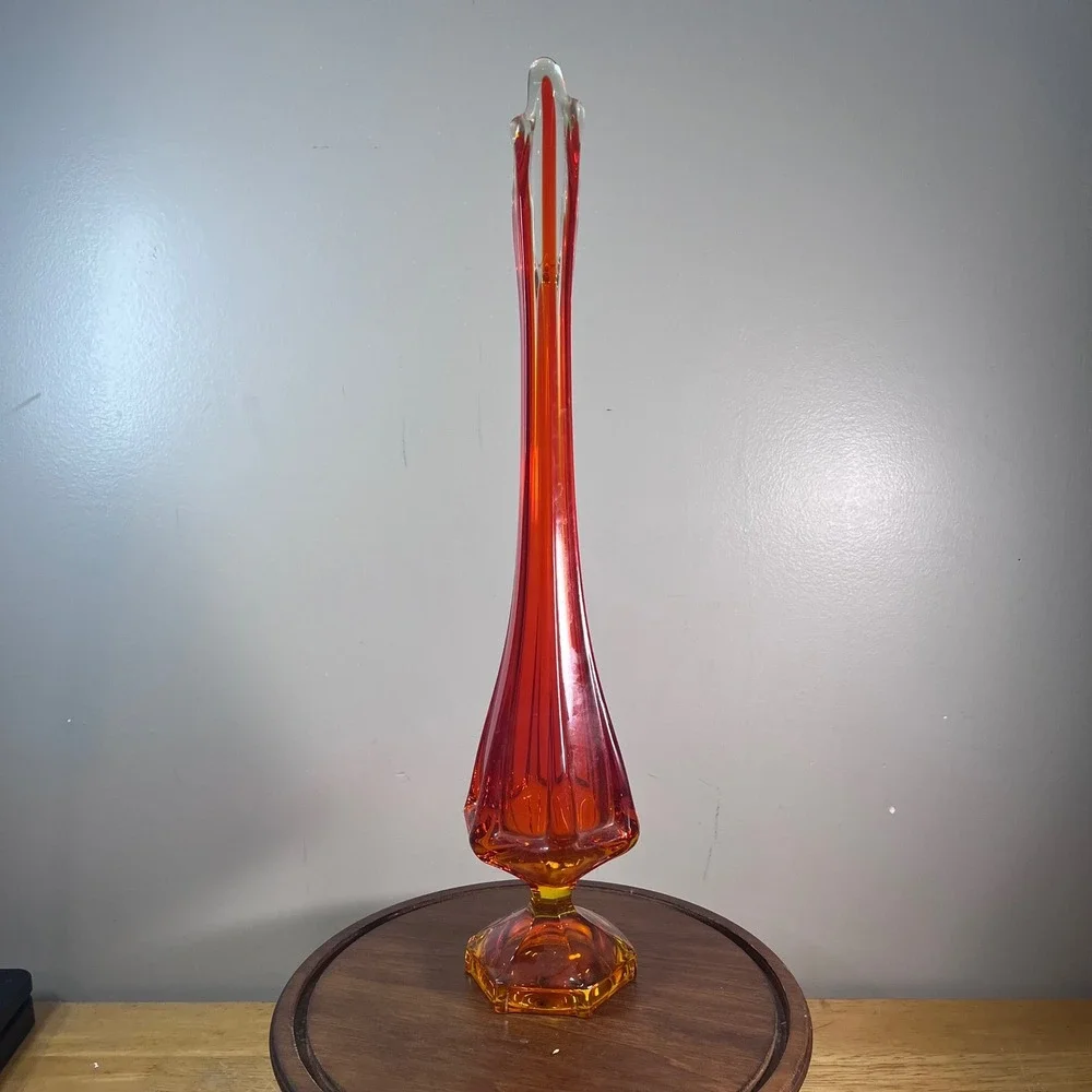Vtg Viking Epic Column Swung Vase Amberina Orange Glows MCM 19.75